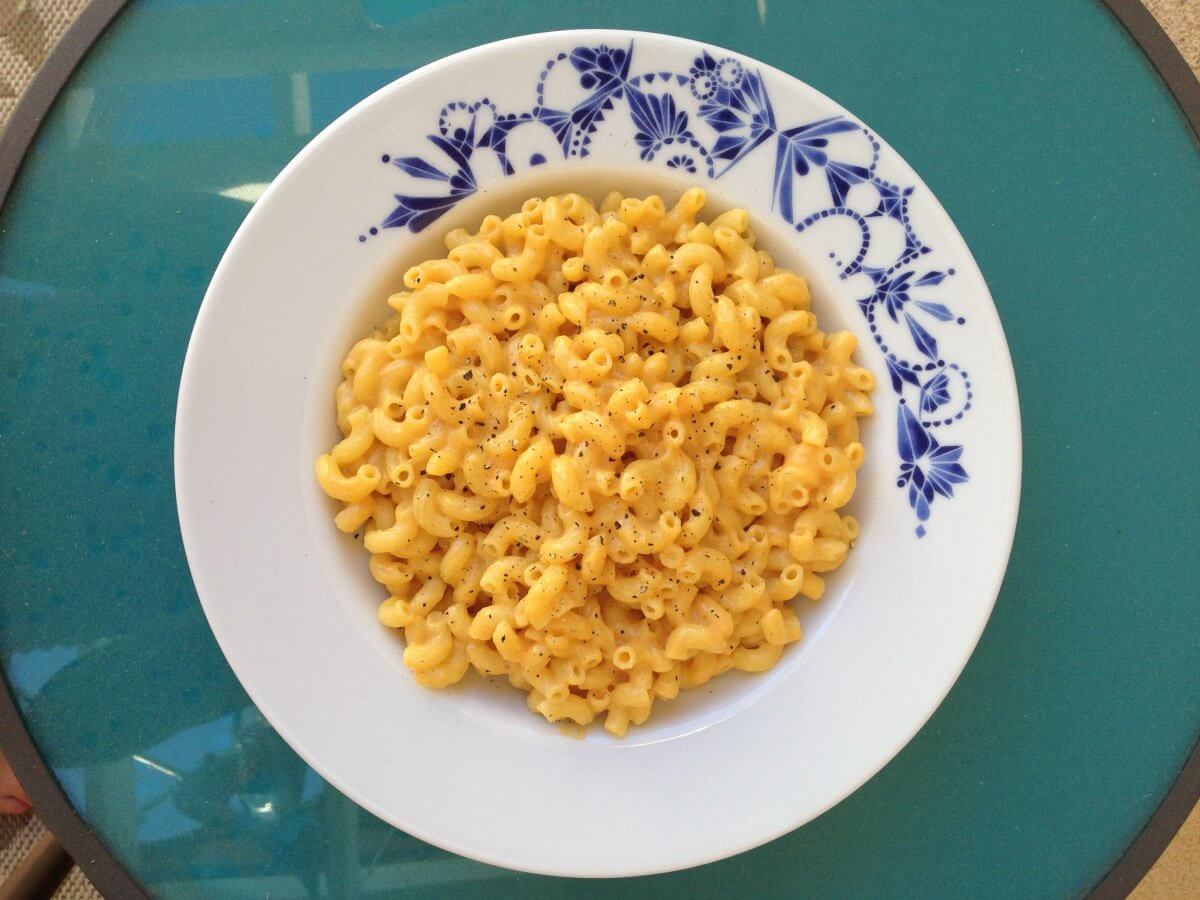 bowl of vegan macaroni and cheese