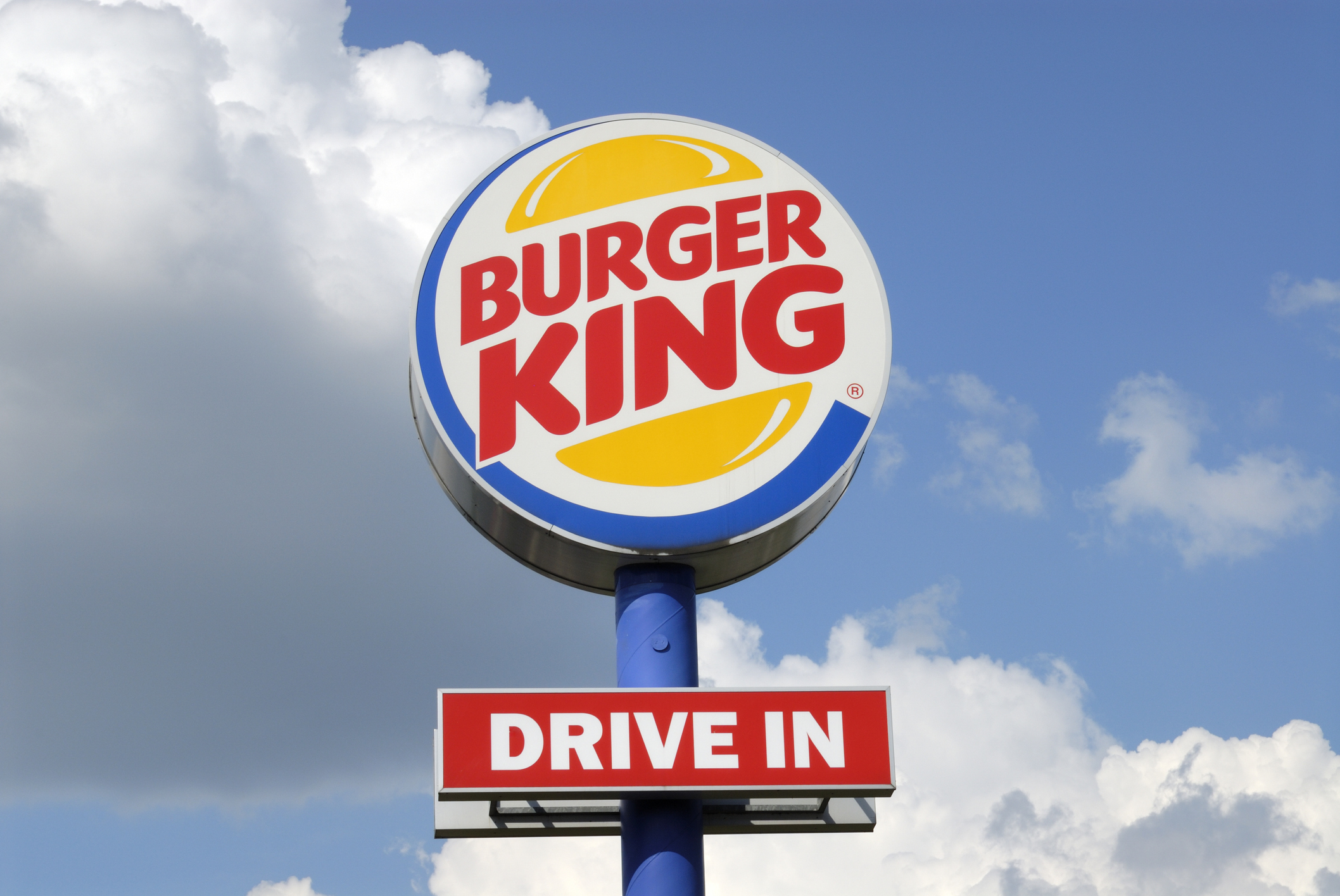 a sign that says burger king