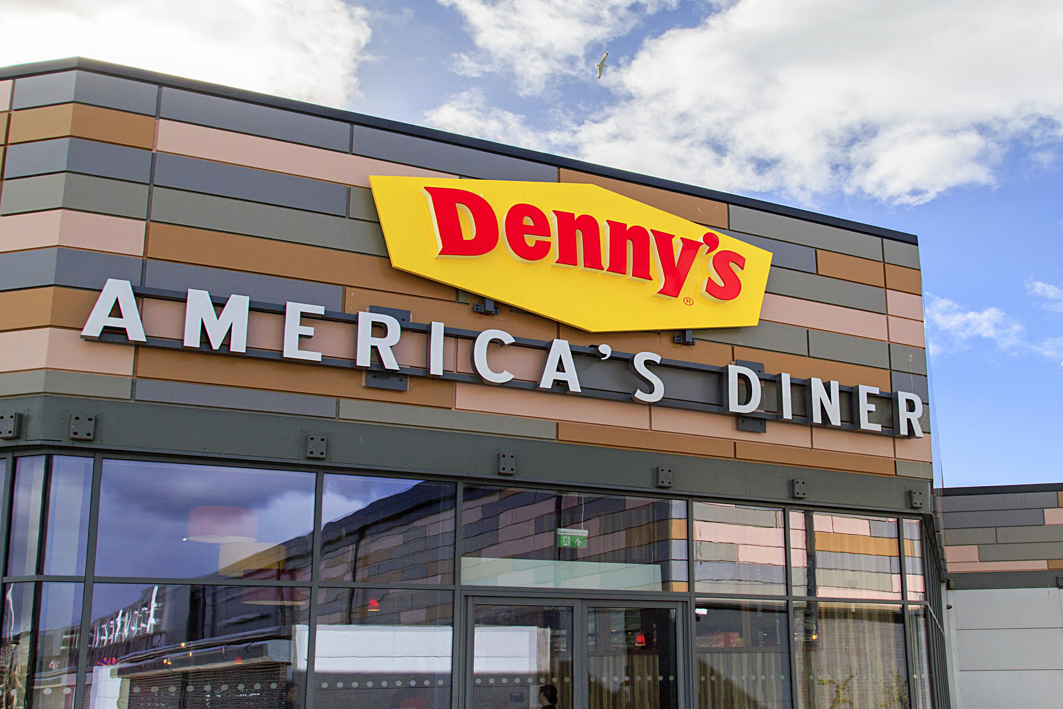 a dennys restaurant