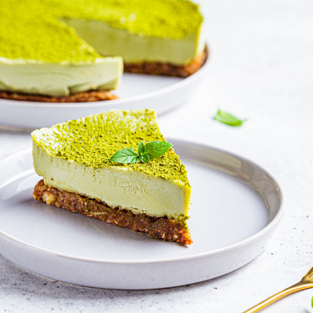Vegan Matcha Cheesecake